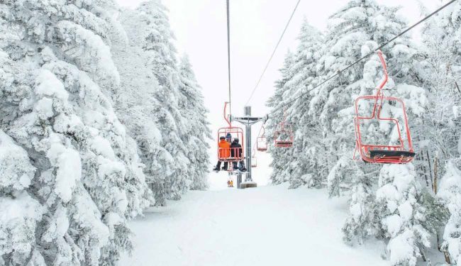 skiing-vermont-on-the-chairlift-o